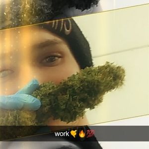 Meet your Posher, Seth